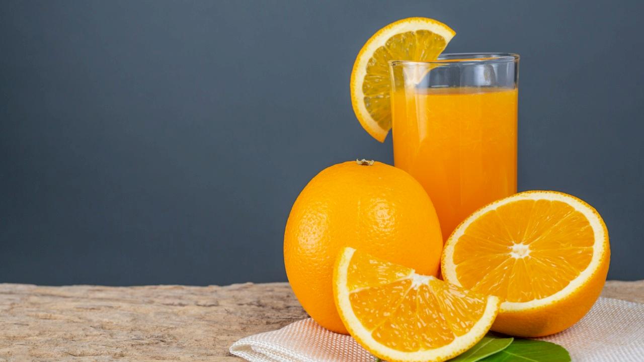 Ежедневный стакан апельсинового сока снижает уровень холестерина