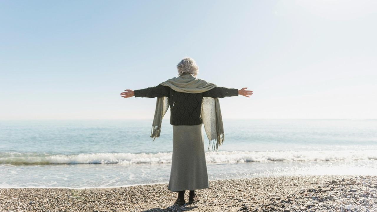 6 привычек людей, перешагнувших рубеж в 100 лет