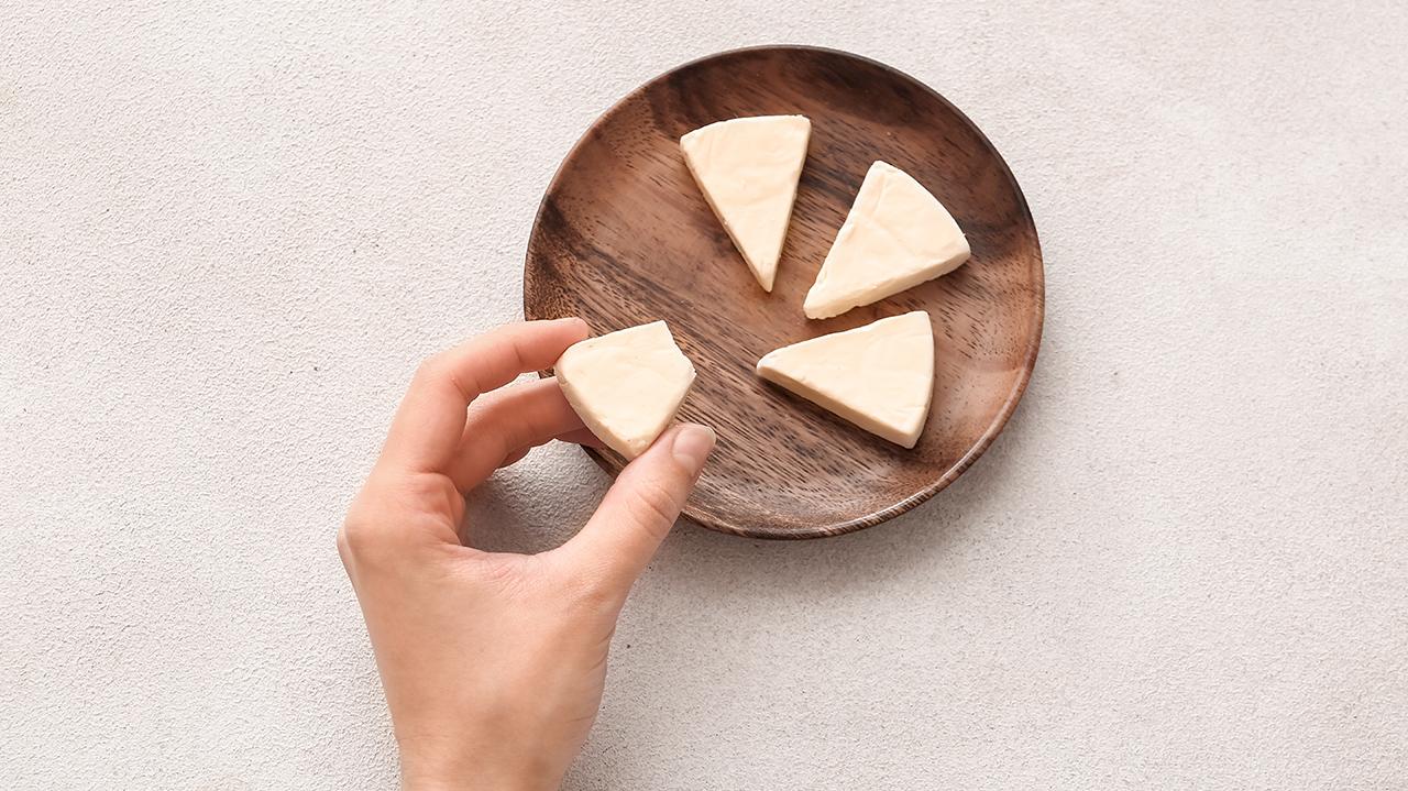 Любовь к сыру влияет на риск развития деменции