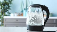 Кипячение воды уменьшает содержание вредного микропластика в воде