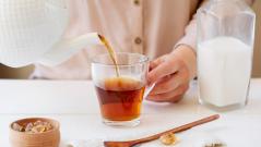 Чай или молоко: что полезнее для костей