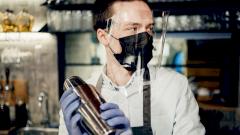 Глава Центра Гамалеи: нельзя считать вспышку «Омикрона» финалом пандемии