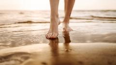 Чем опасно купание в загрязненном мазутом море