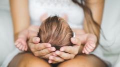 У молодой англичанки развилась аллергия на собственного ребенка