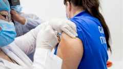 Перечислены побочные эффекты после вакцинации препаратом «Спутник V»