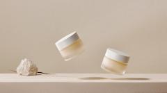 Неожиданный лайфхак от дерматолога: какой крем эффективен против морщин