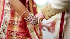 Индиец умер от COVID-19 через два дня после собственной свадьбы, где заразил 80 гостей