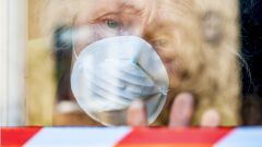 Врач выписал рецепт, заставивший пациентку разрыдаться от счастья