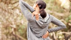 Почему ноет поясница? Несколько советов дачникам, как избежать боли в спине