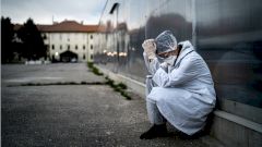 Каждый 15-й умерший от COVID-19 в России оказался медиком