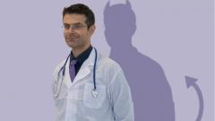 Известный хирург объяснил, почему среди врачей-блогеров много шарлатанов