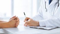 Переболевшим COVID-19 посоветовали провериться у трёх врачей