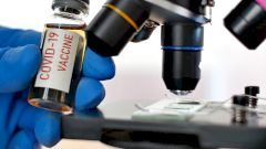 Стали известны сроки поступления российской вакцины против коронавируса в гражданский оборот