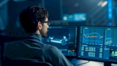 Профессор «Сколтеха» рассчитал риск заразиться COVID-19 в Новый год