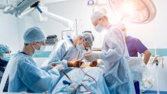 Мужчина из Сибири шесть лет проходил с челюстью в желудке