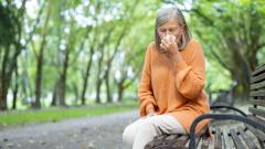 Врачи объяснили, почему аллергия усиливается с возрастом