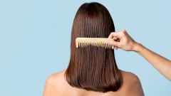 Трихолог развеяла мифы о выпадении волос