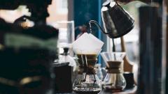 Найдена связь между кофе, чаем и снижением риска инсульта и деменции