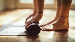 Инструктор йоги рассказала, как выбрать коврик начинающим