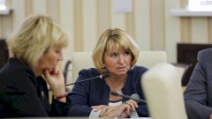 Глава Крымского Роспотребнадзора назвала тестирование на коронавирус в аэропорту бессмысленным