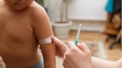 НИЦ Гамалеи испытает вакцину от коронавируса на детях