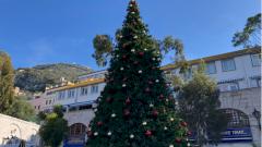 Максимально вакцинированный Гибралтар отменяет празднование Рождества из-за COVID-19