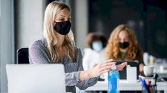 Вирус набирает силу: ВОЗ обеспокоена резким ростом заболеваемости ковидом