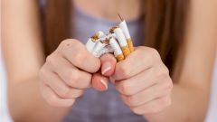 Пульмонолог объяснил, как лучше бросить курить – сразу или постепенно