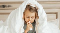 Промывание носа солевыми растворами сокращает время простуды у детей