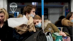 Bloomberg заявил о подъеме третьей волны пандемии COVID-19 в России