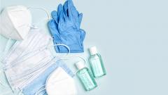 Почти половина родителей против того, чтобы их дети в школе носили маски