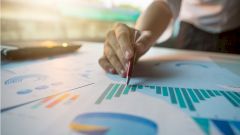 Росстат объяснил разницу в данных о смертности от COVID-19