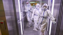 Директор Центра им. Гамалеи объяснил всплеск заболеваемости COVID-19 в России