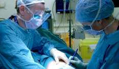 Дедушку с аневризмой спасли за 10 минут до смерти