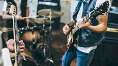 В России научились бороться с раком с помощью рок-музыки