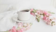 Кофе или чай: какой напиток лучше выбрать утром