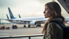Как пережить долгий перелет и не навредить здоровью — рассказали врачи