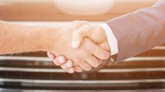 Доказана связь слабого рукопожатия с распространенными заболеваниями