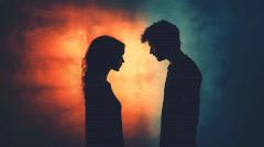 Психологи объяснили, как отличить заботу от эмоционального насилия