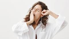 Почему некоторым людям хватает 4 часов сна, а другим мало и 8 — ученые нашли ответ