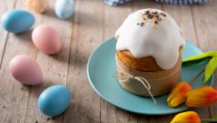 Диетолог рассказала, сколько можно съесть куличей и яиц на Пасху
