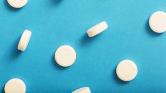 Ибупрофен и парацетамол усиливают устойчивость бактерий к антибиотикам