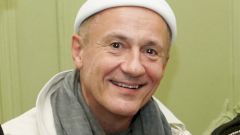 Актер Олег Меньшиков рассказал, что чуть не умер после плановой операции