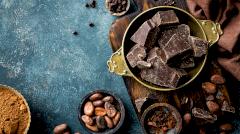 Темный шоколад оказался полезен против опасного заболевания рта