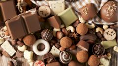 Британия решила бороться с COVID-19 путём запрета рекламы сладостей