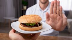 Диетолог объяснила, как правильно питаться при изжоге