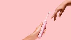 Пять полезных гаджетов для поддержания здоровья зубов