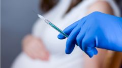Вакцинация от коронавируса приводит к бесплодию? Отвечают специалисты