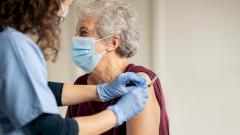 Эксперты посоветовали, что выбрать между «Спутником Лайт» и «Спутником V»