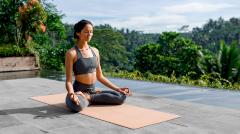 Йога снижает давление? Как это работает